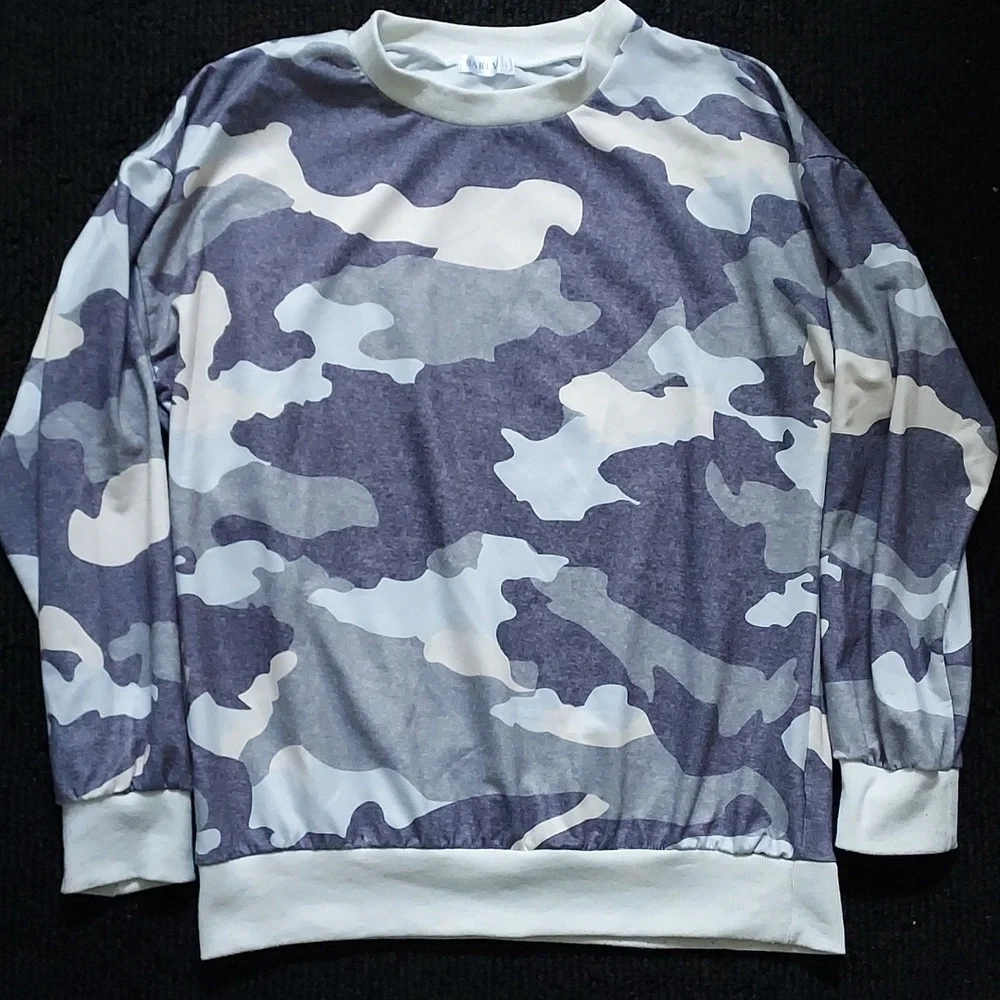 Gray & Cream Camo sweatshirt - Picture 1 of 6